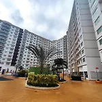 Riviera Park